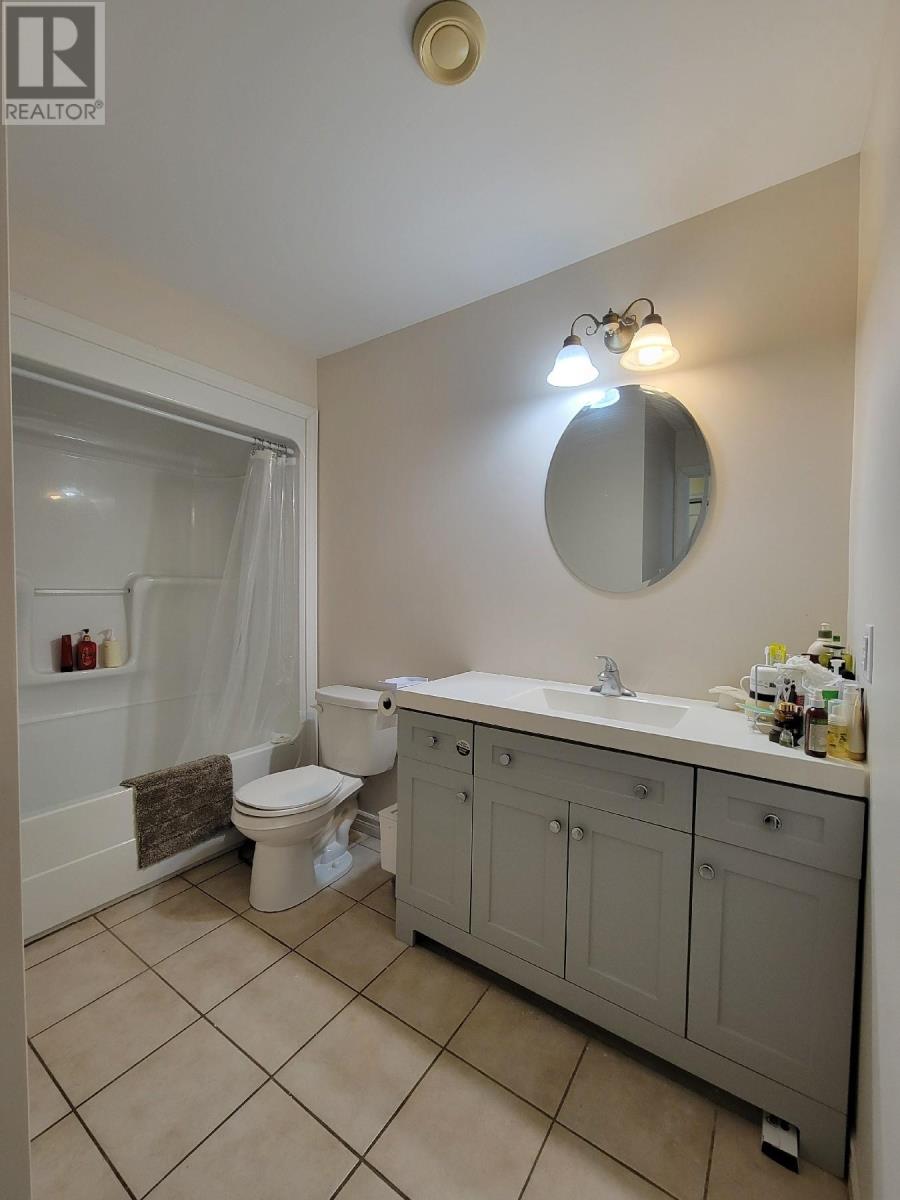 #1 33 Glen Stewart Drive - 16