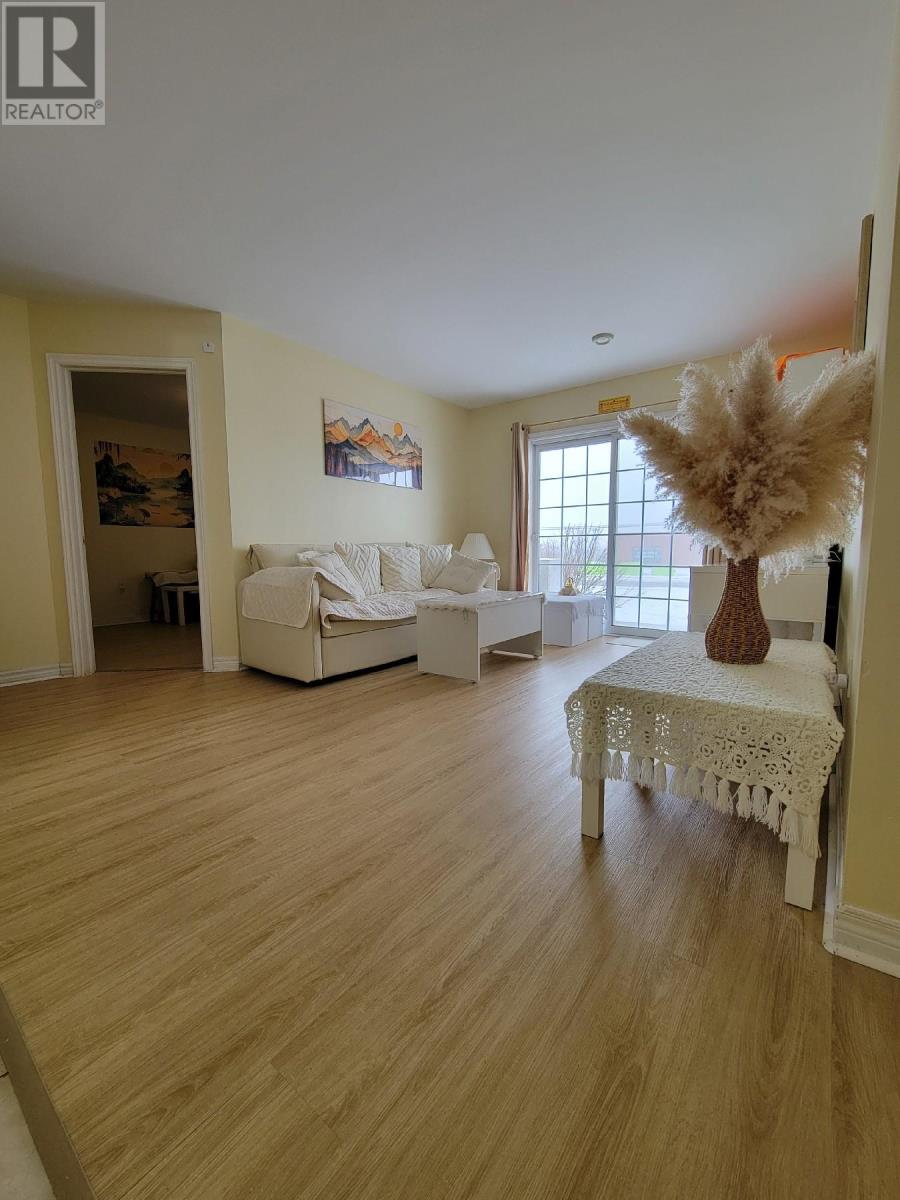 #1 33 Glen Stewart Drive - 3