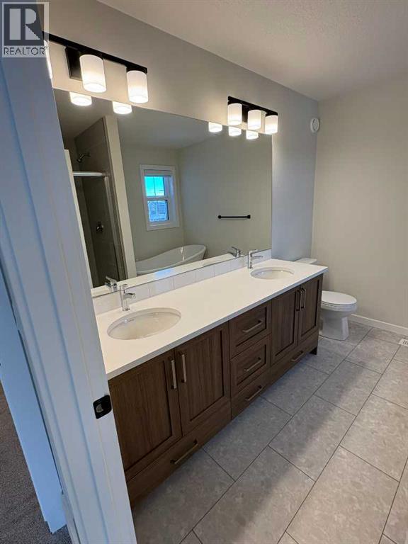 Single Family House for Sale in  Legacy Glen Heights SE Legacy Calgary 