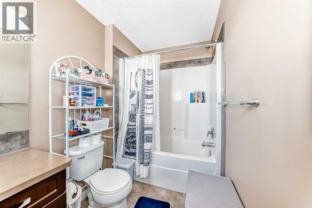 Single Family House for Sale in  Auburn Crest Way SE Auburn Bay Calgary 