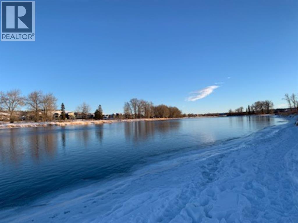 Single Family House for Sale in  Wolf Willow Boulevard SE Wolf Willow Calgary 