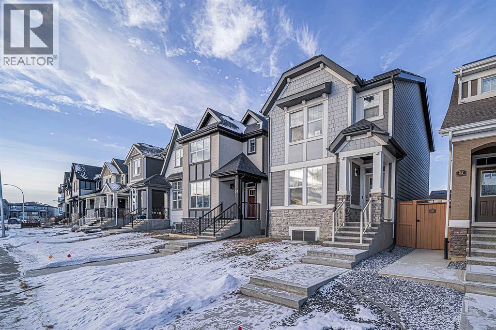 Single Family House for Sale in  Magnolia Way SE Mahogany Calgary 