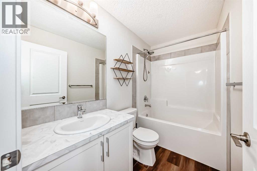 Single Family House for Sale in  Magnolia Way SE Mahogany Calgary 