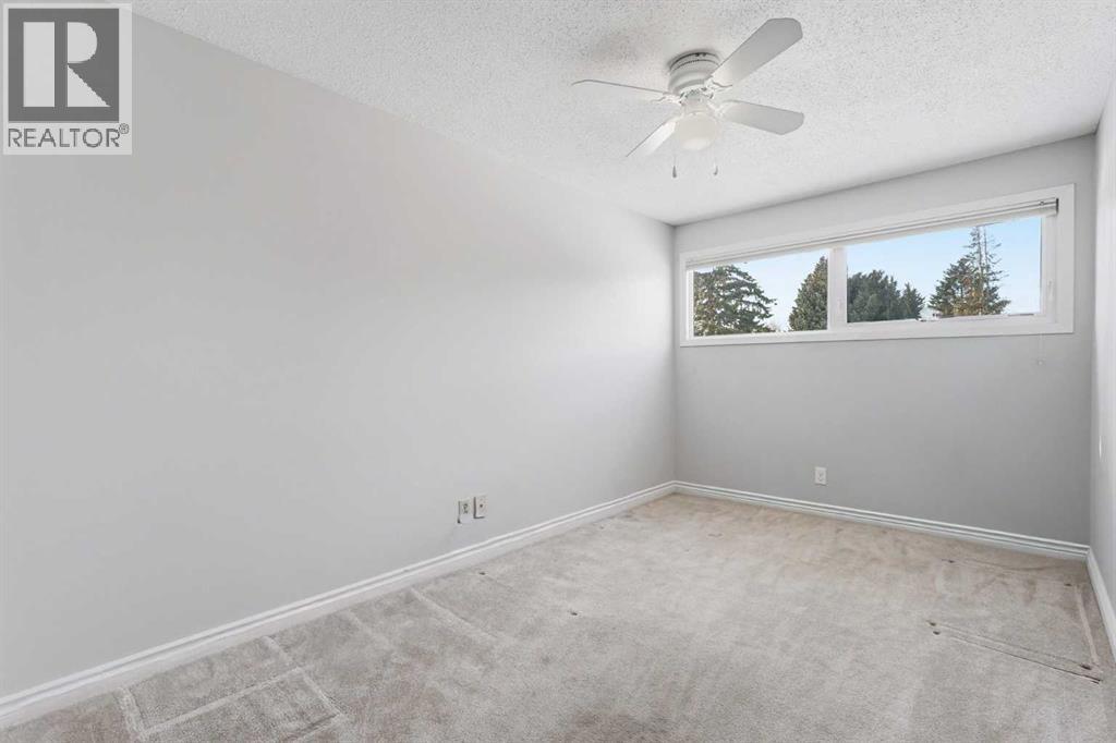 Single Family House 4 Level for Sale in  Brockington Road NW Brentwood Calgary 