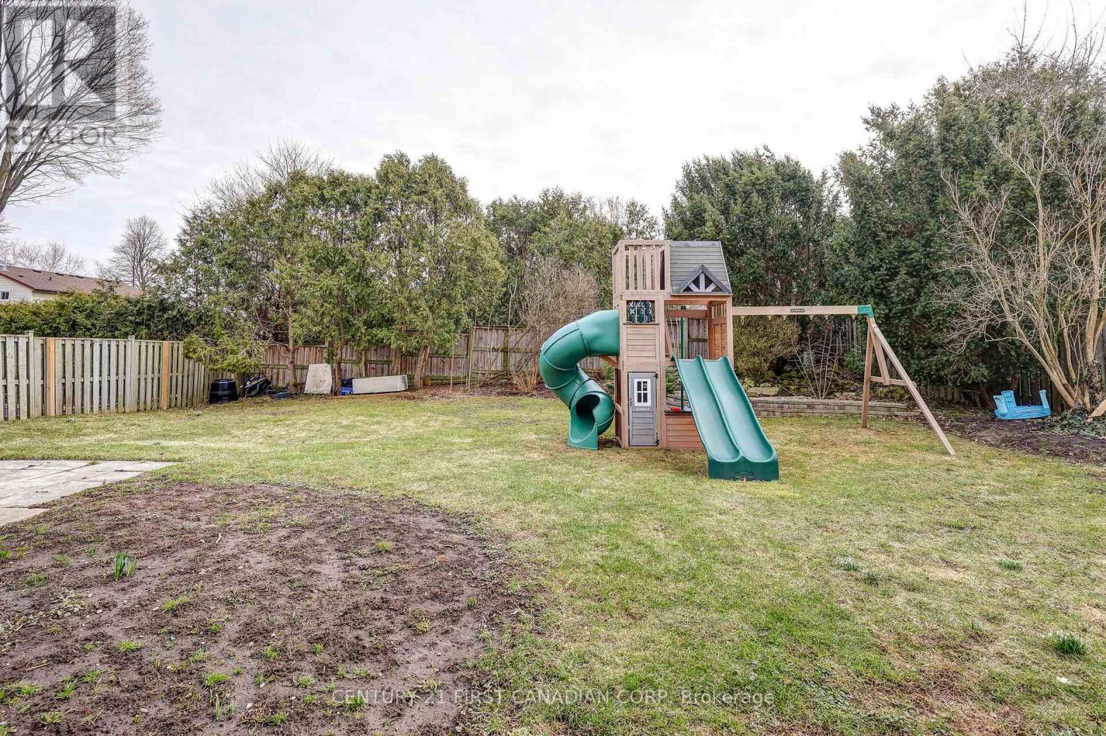 123 HILLSMOUNT CRESCENT, London South (South M), Ontario