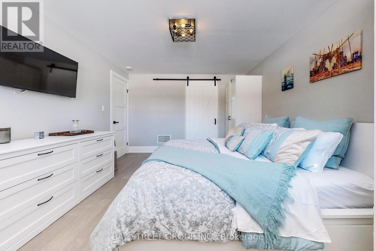 646 SIMCOE ROAD - 17