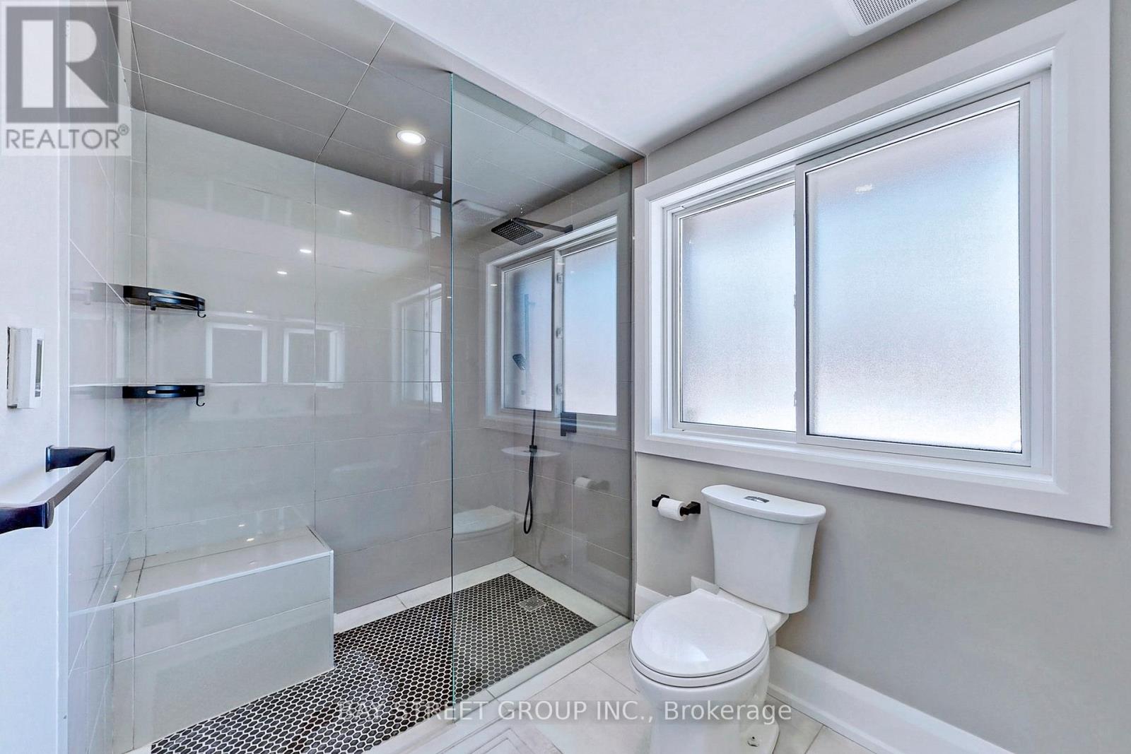 646 SIMCOE ROAD - 18