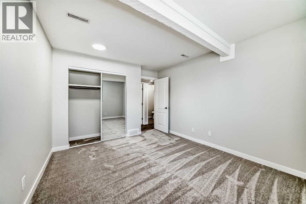 Single Family House Bi-level for Sale in   Street SW Oakridge Calgary 