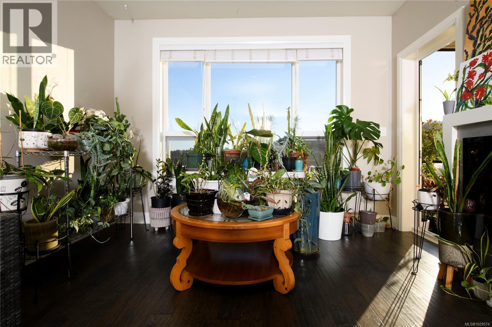 #312 1145 SIKORSKY RD - 18