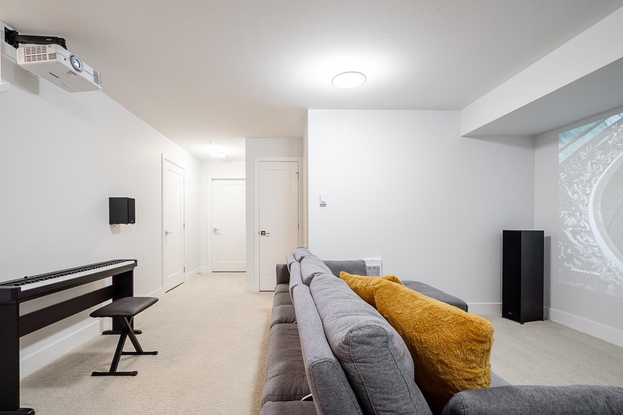 20484 78 AVENUE, Langley