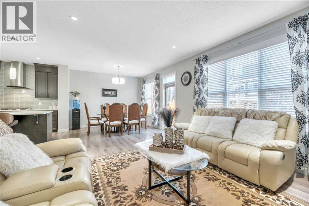 Single Family House for Sale in  Legacy Woods Place SE Legacy Calgary 