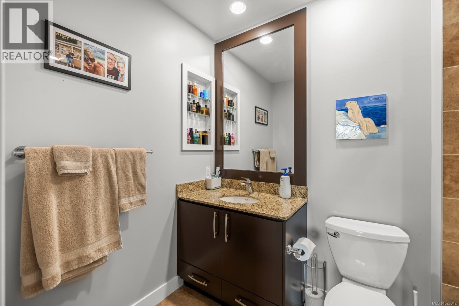 #403 1395 BEAR MOUNTAIN PKWY - 16