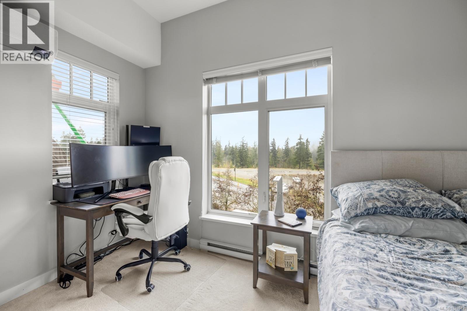 #403 1395 BEAR MOUNTAIN PKWY - 19