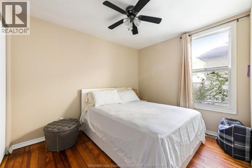 581-583 CRAWFORD AVENUE - 5