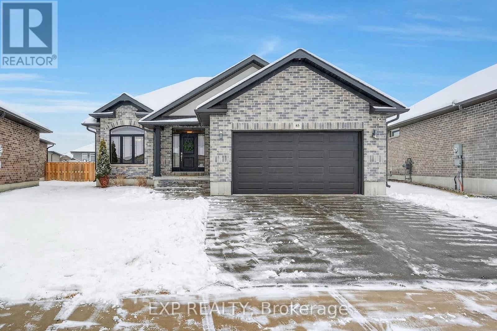 85 COVINGTON CRESCENT