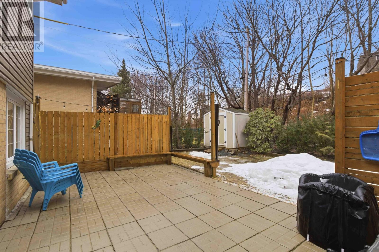 Property 33 of 50 of 78 GLENFOREST Drive