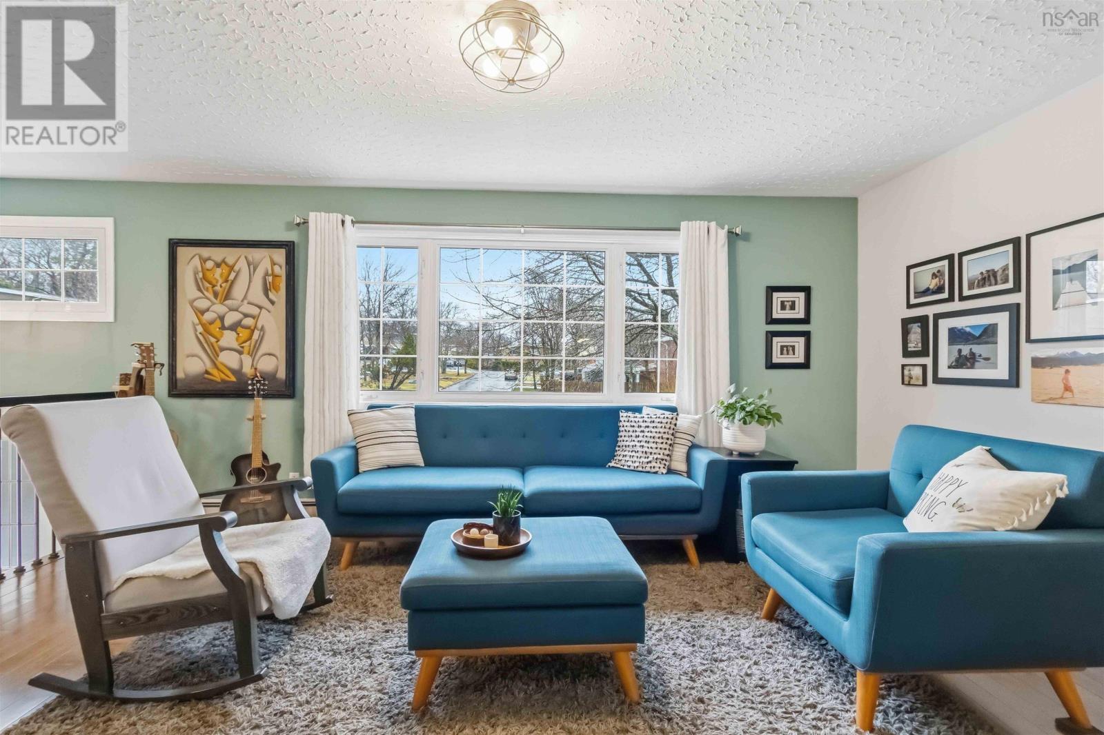 Property 26 of 50 of 78 GLENFOREST Drive