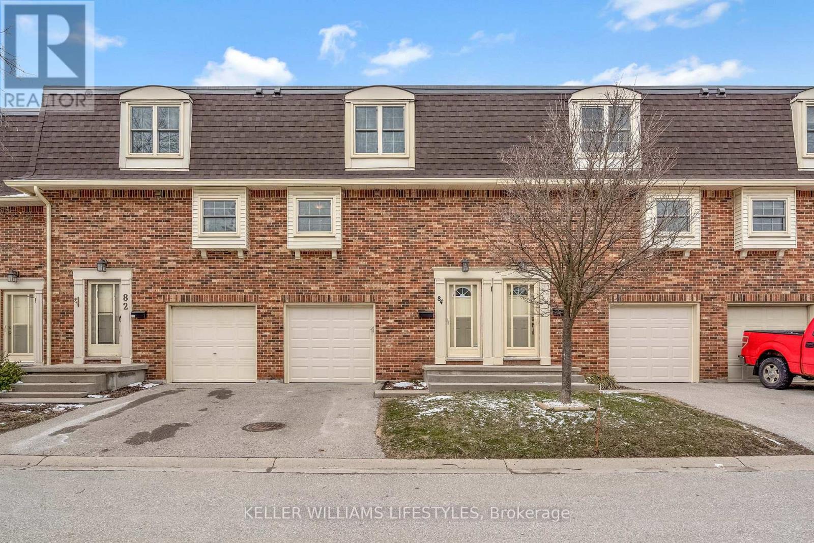 84 - 900 POND VIEW ROAD