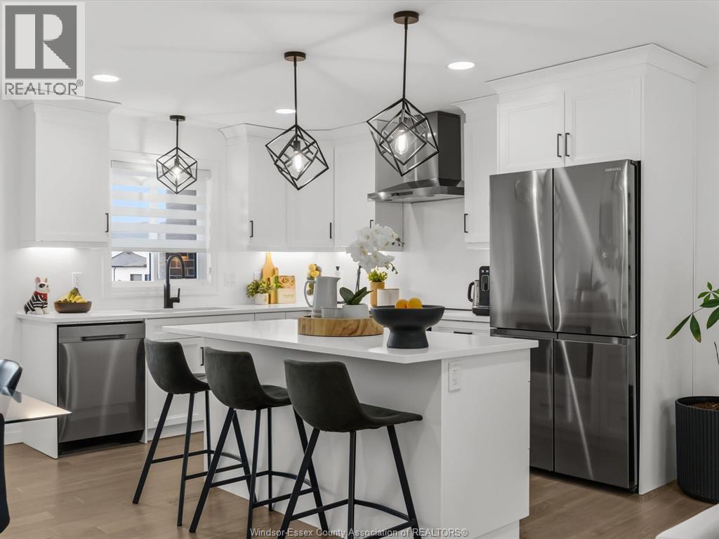 411 THOMPSON AVENUE - 12