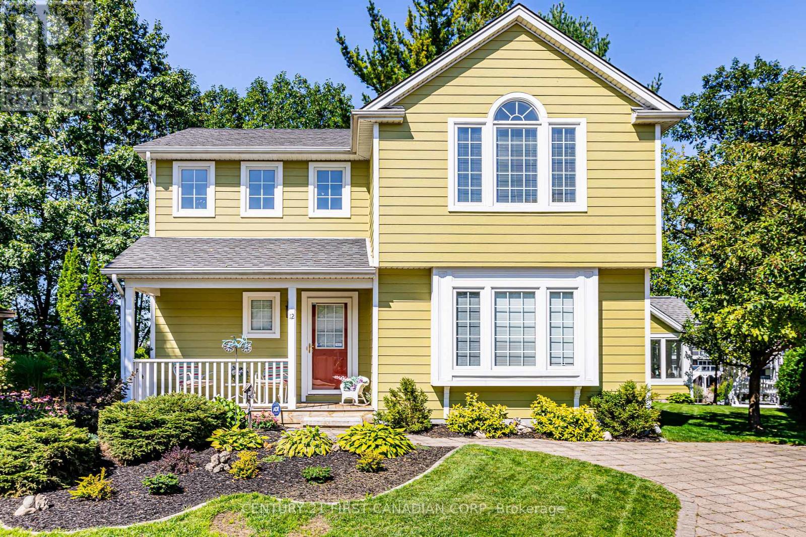 12 HARBOUR PARK COURT