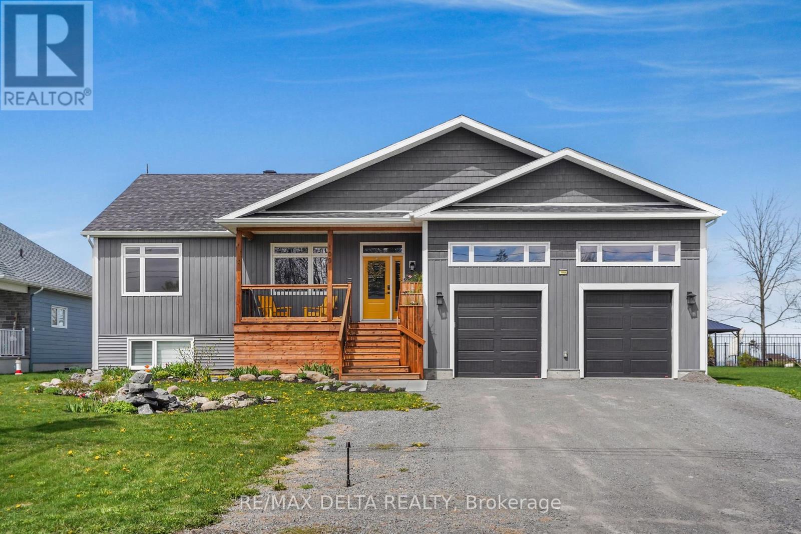 100 PENDLETON STREET, Champlain, Ontario