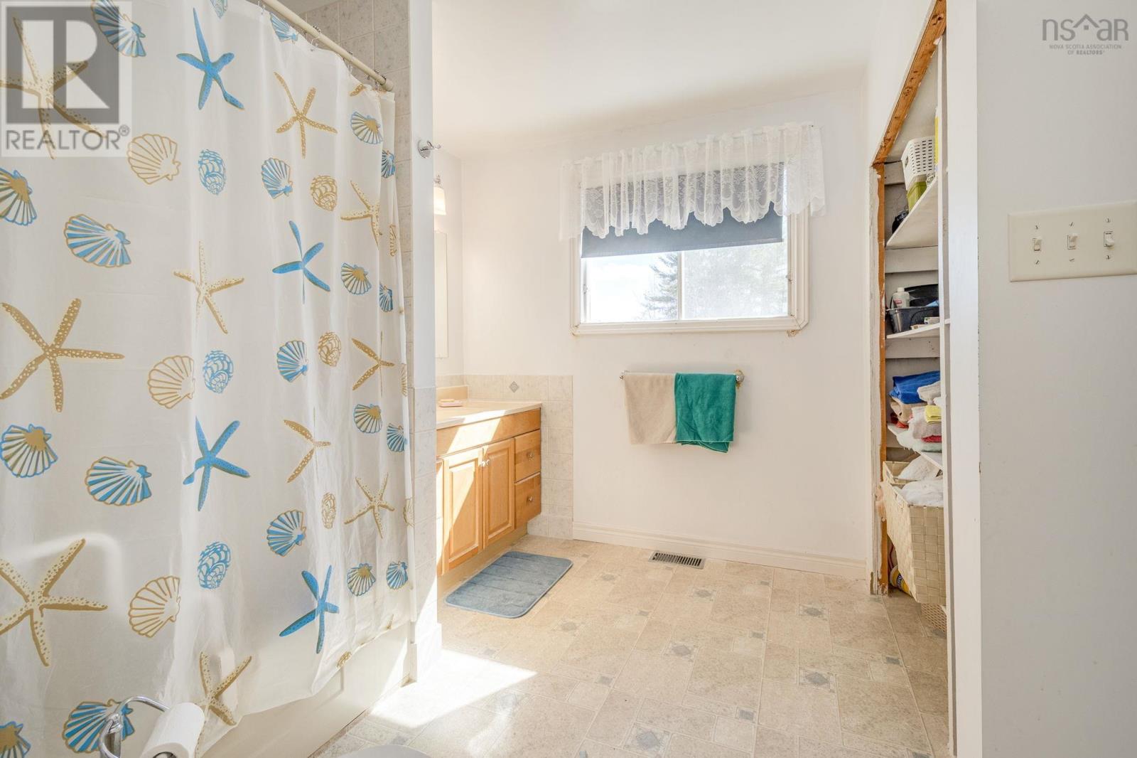 577 ALMA ROAD - 17