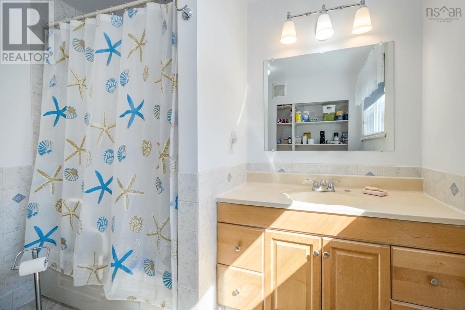 577 ALMA ROAD - 18