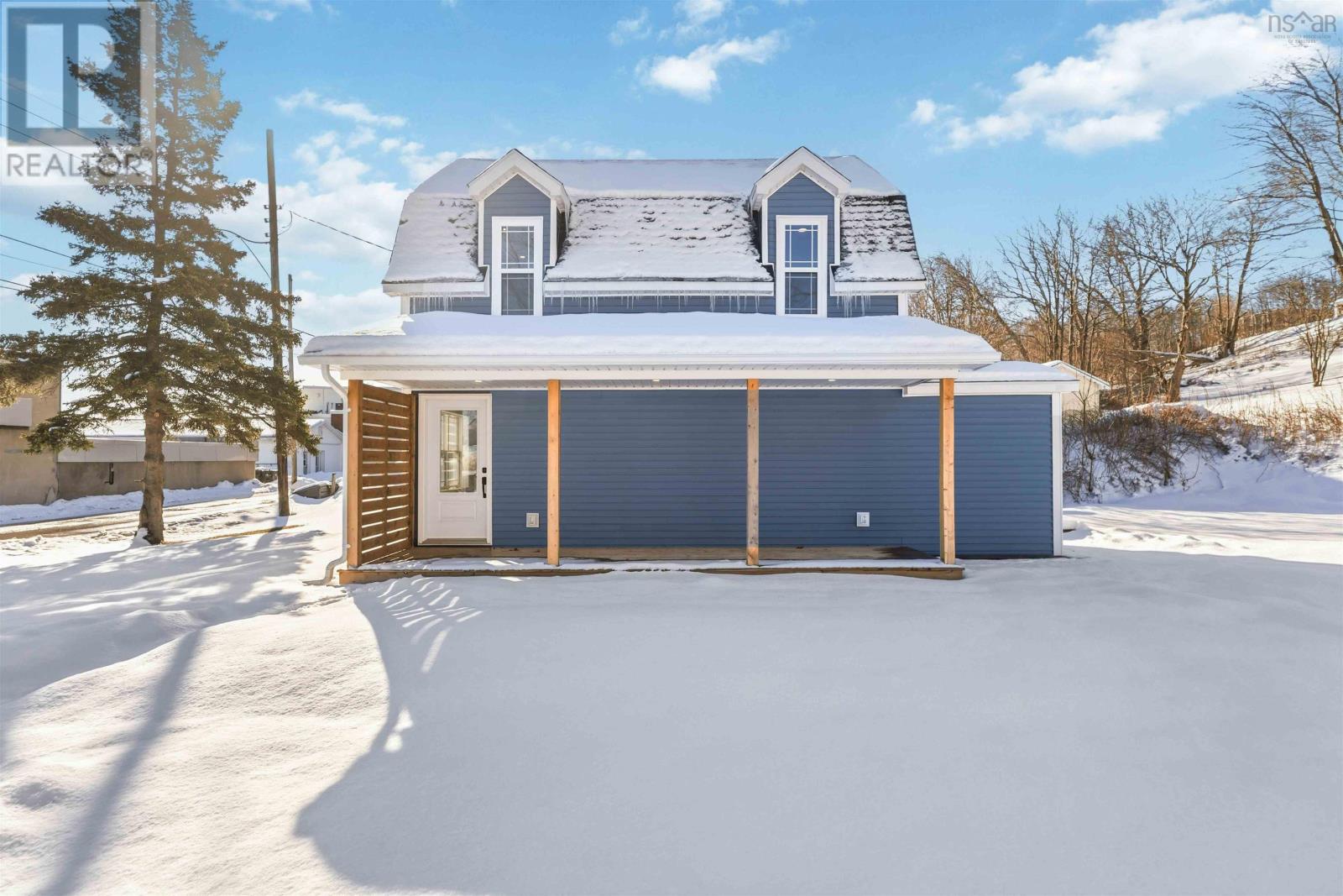 Property 11 of 40 of 139 First Avenue