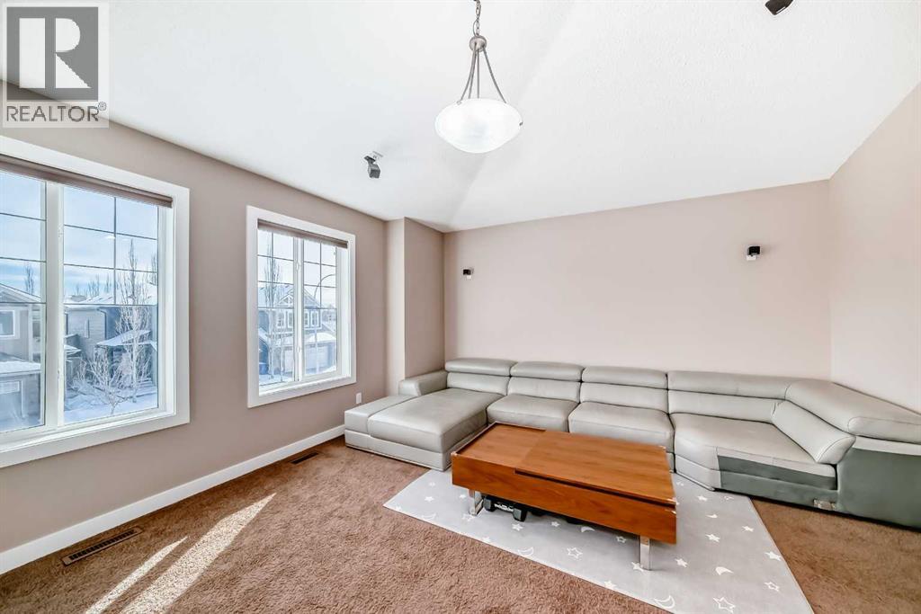 Single Family House for Sale in  Cougar Ridge Place SW Cougar Ridge Calgary 