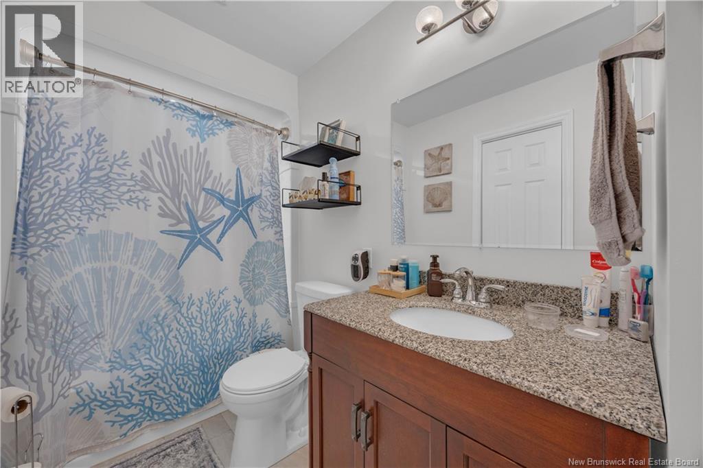 194 HORSLER DRIVE - 17