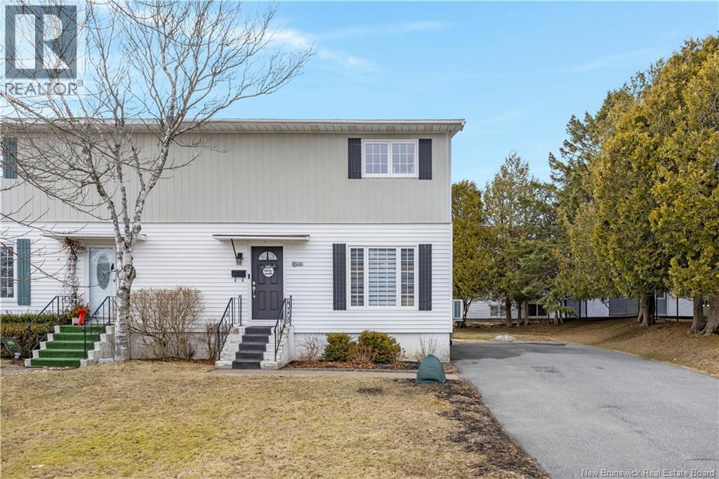 194 HORSLER DRIVE - Image 2