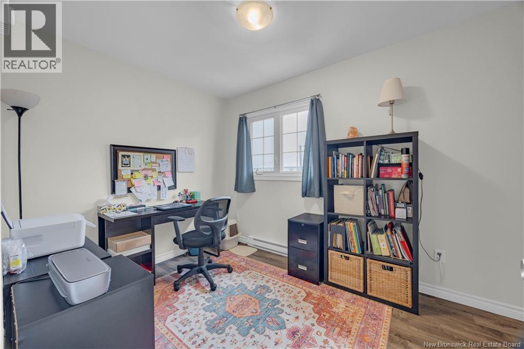 194 HORSLER DRIVE - 20