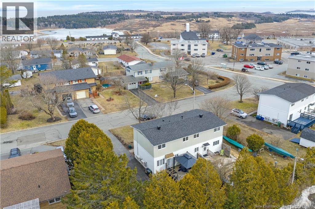 194 HORSLER DRIVE - 34