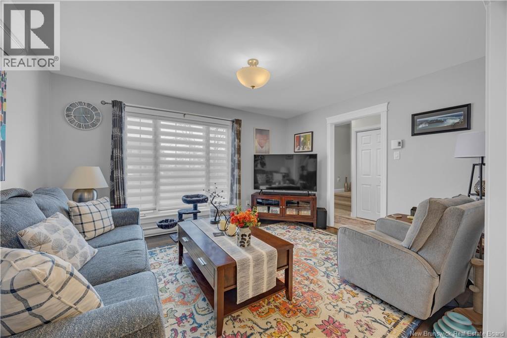 194 HORSLER DRIVE - 5