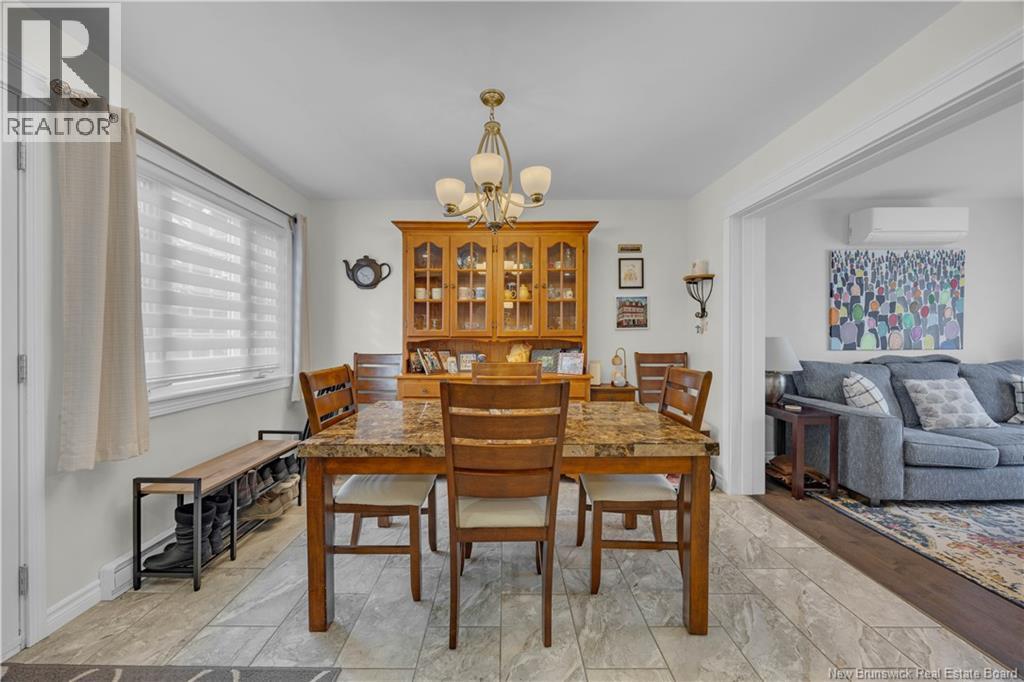 194 HORSLER DRIVE - 8