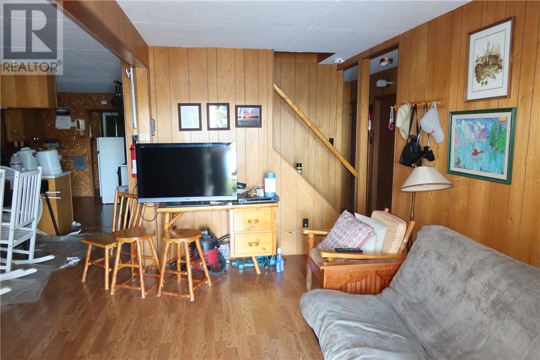 AE418 Three Narrows Lake, Killarney, Ontario, P0M2A0 — Photo 3