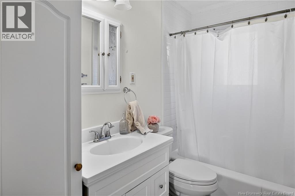 15 BALFOUR STREET - 26