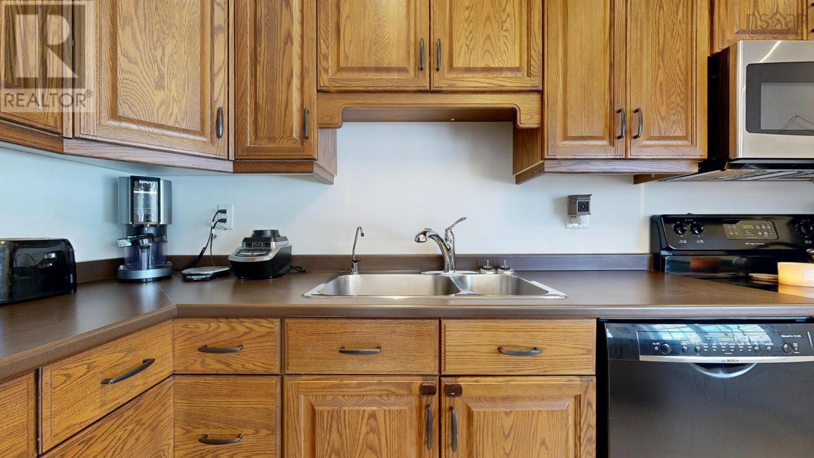 Property 33 of 43 of 165 Canaan Mountain Road