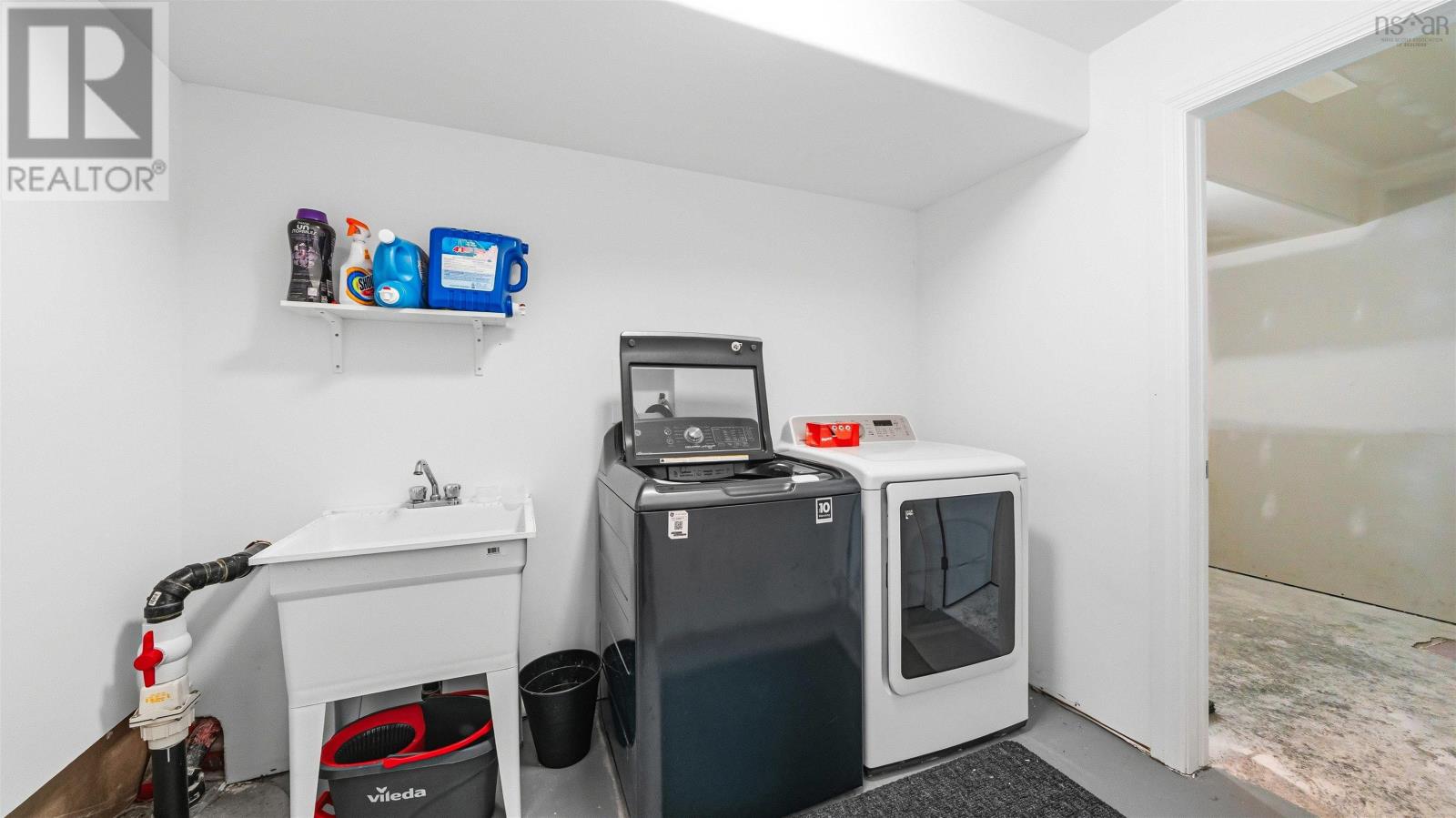 Property 3 of 49 of 58 Candy Mountain Road