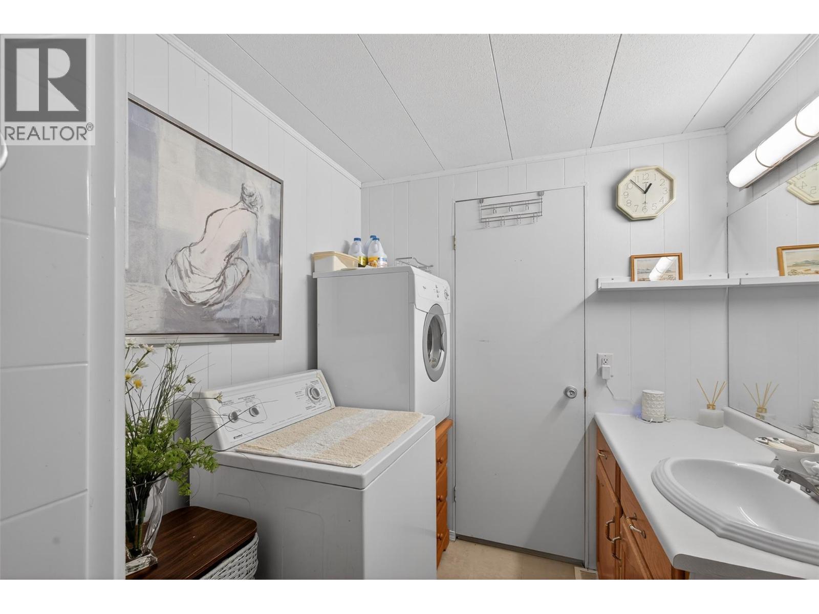 6663 Highway 97 South S Unit# 3, Peachland