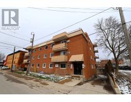 102 - 4692 CRYSLER AVENUE
