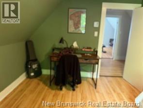 519 King George Hwy - 11
