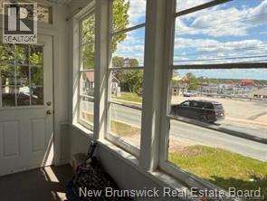 519 King George Hwy - 13