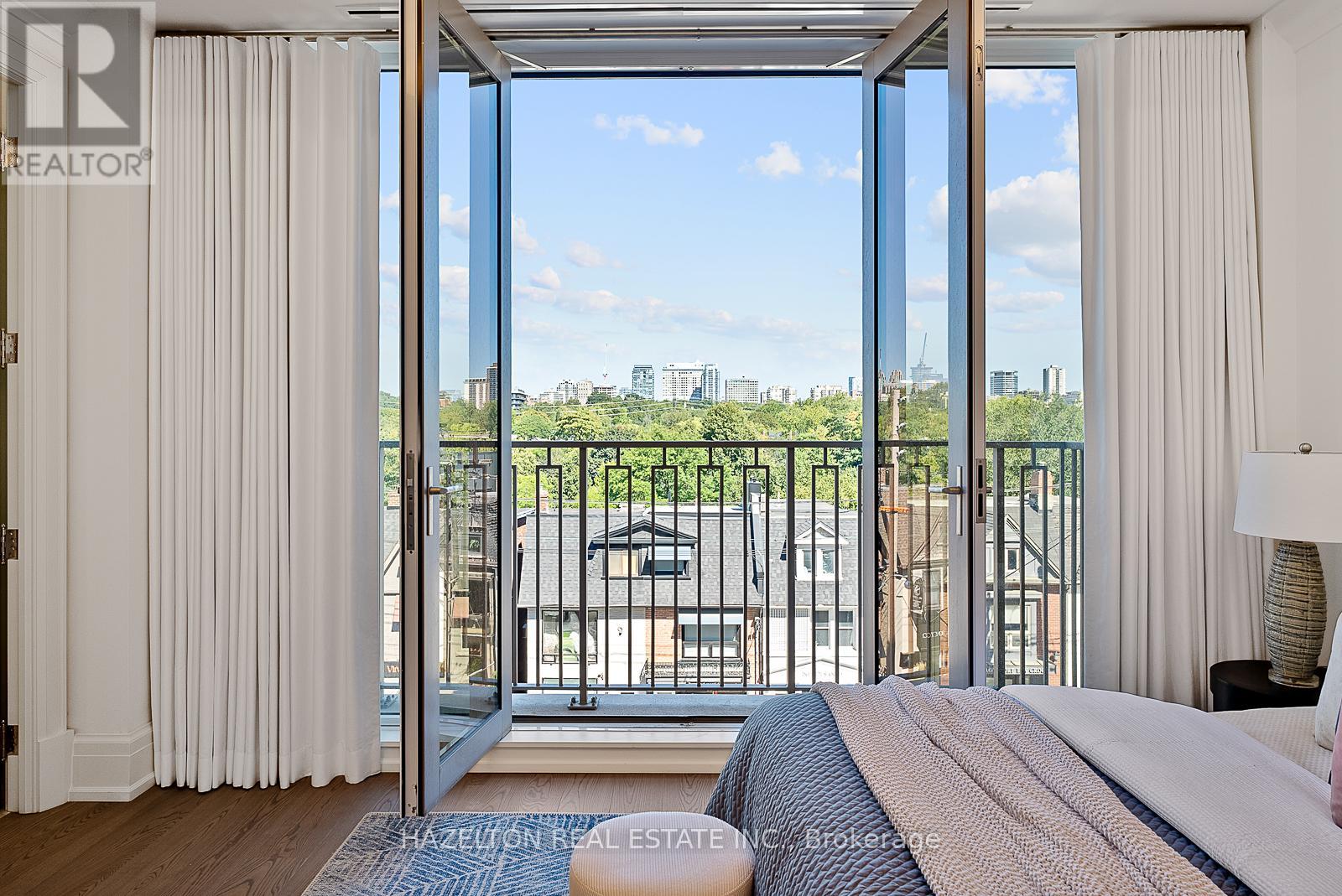 #404 128 HAZELTON AVENUE - 14