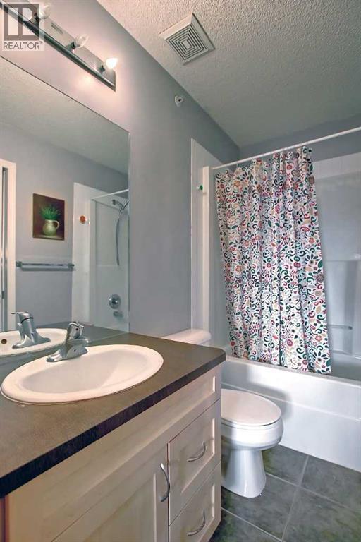 Single Family House for Sale in   Panamount Drive NW Panorama Hills Calgary 