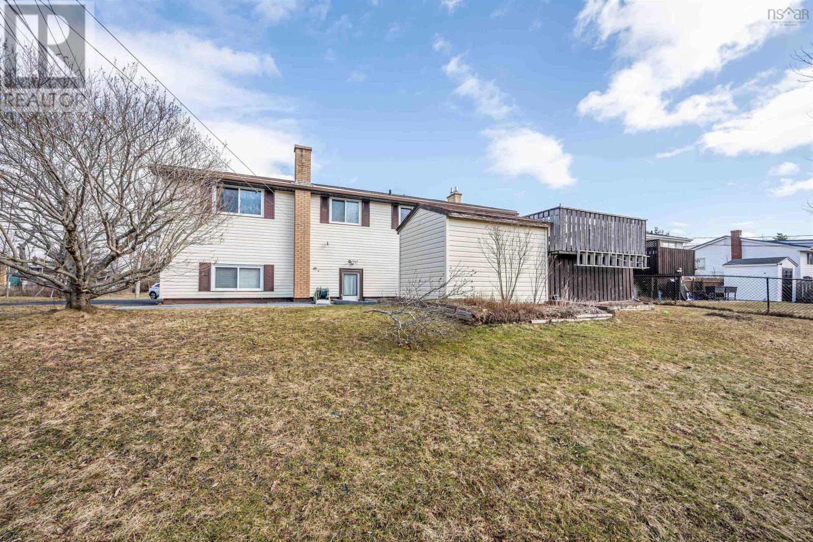 Property 12 of 49 of 60 Hampton Green