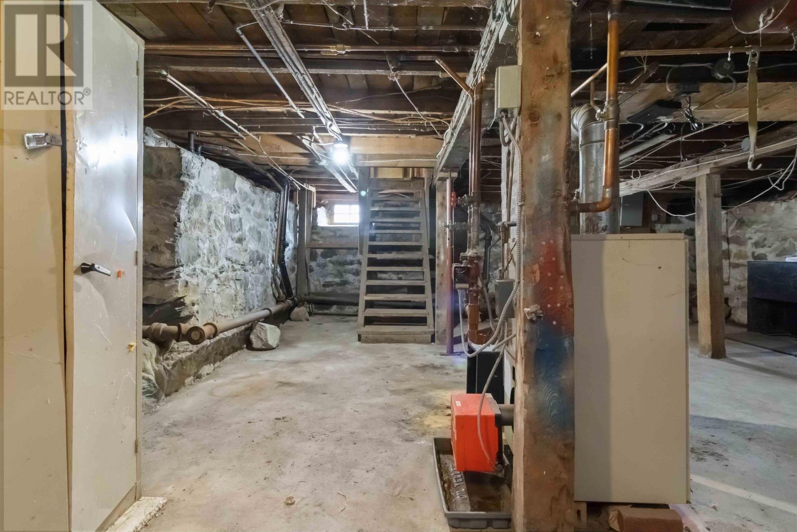 Property 6 of 43 of 21 Forest Hill Drive