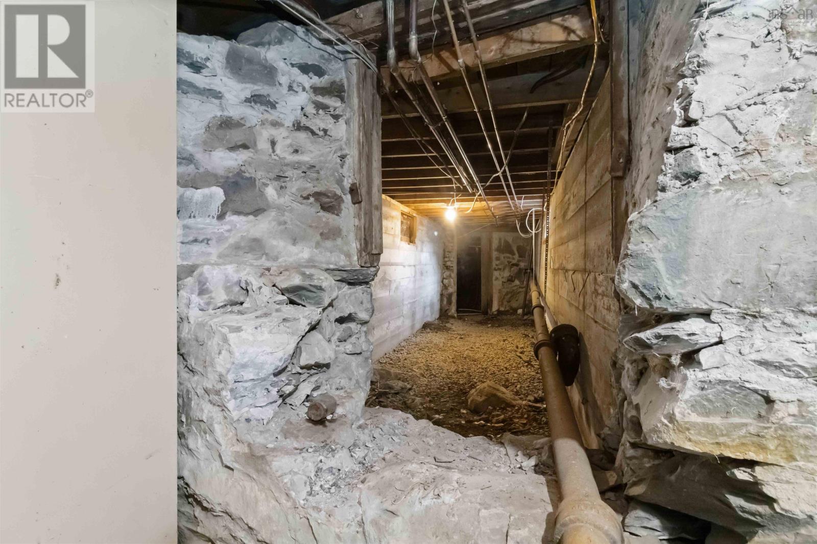 Property 11 of 43 of 21 Forest Hill Drive