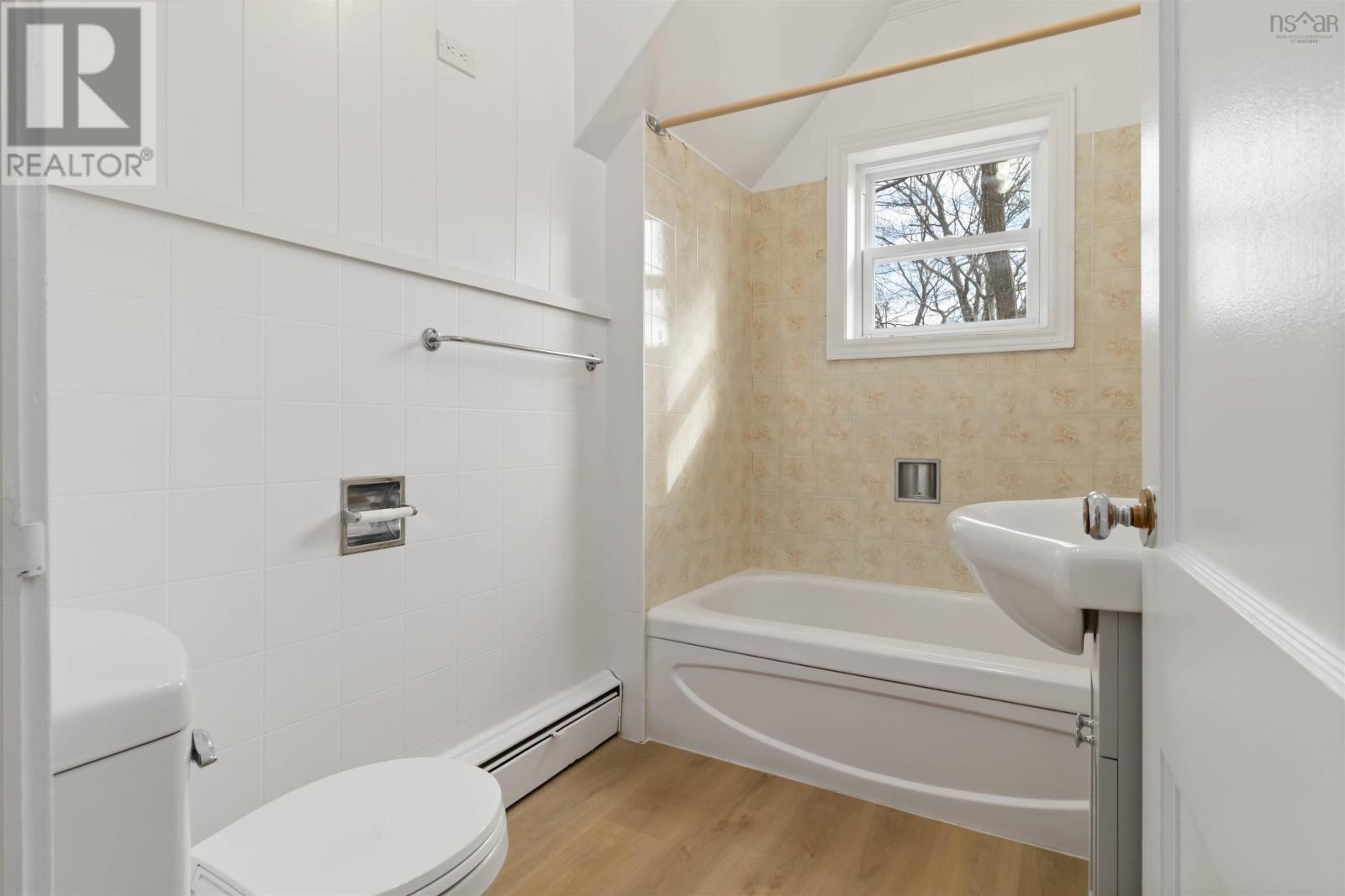 Property 31 of 43 of 21 Forest Hill Drive