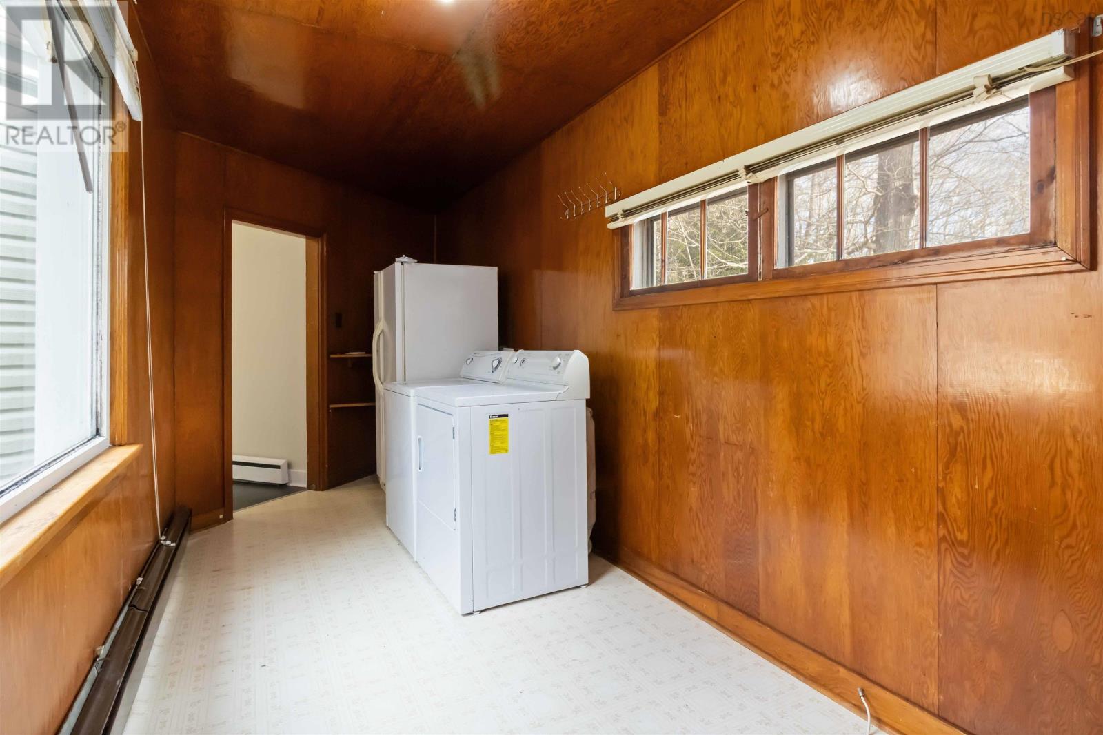 Property 17 of 43 of 21 Forest Hill Drive